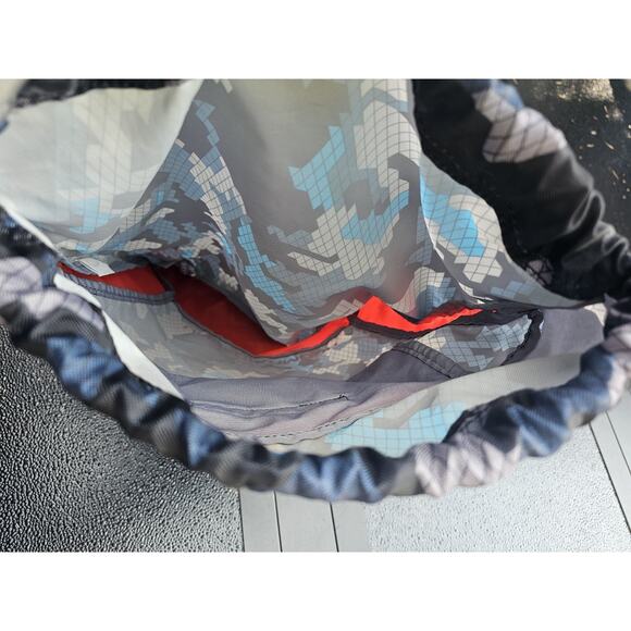 Under Armour - Unisex Sackpack Drawstring Backpack w/ Sunglasses Pocket DigCamo - Picture 11 of 14